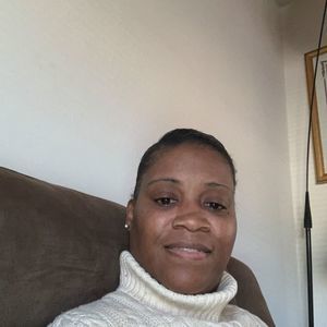 Meet your Posher, Candy